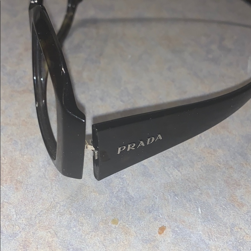 Prada sunglasses - Picture 5 of 5